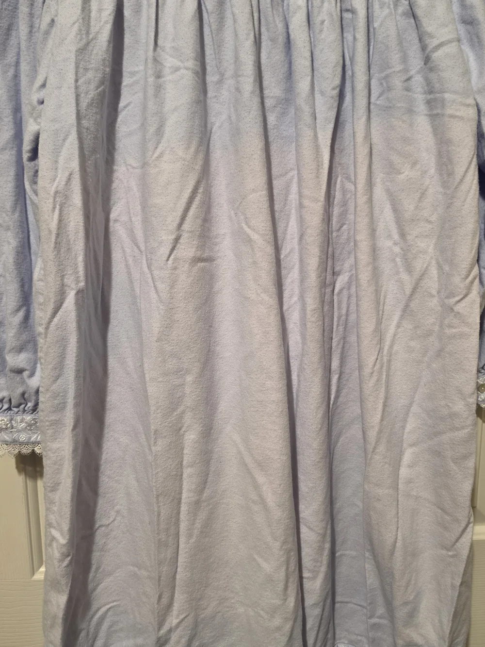 Eileen West Light Blue Cotton Flannel Long Sleeve Ballet Nightgown Size M READ